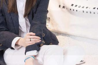 BoBoSocks袜啵啵 – 稚予的短靴写真：每一双都在显露我的荒唐思维，原图太真实！
