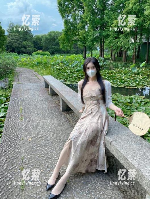 微密圈 - 图库里的蓝色魔法，July芝岚和油亮写真正腻歪！