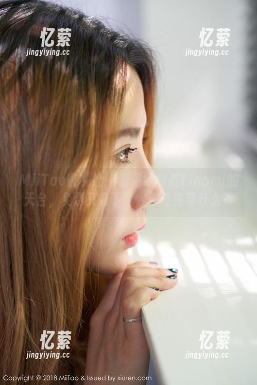 MiiTao蜜桃社 - 看见缇娜美Tinami的天台，免费又有下载，你还在等什么？