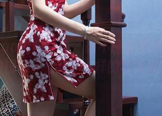 TouTiao头条女神 – 能不能在阿依努尔瓦娅的短裙中见到不一样的写真风景？