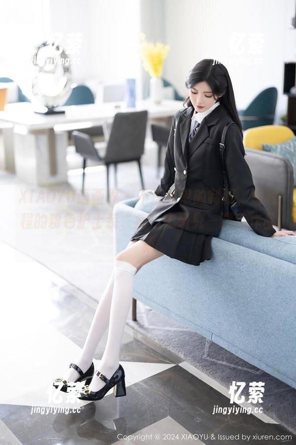 XIAOYU语画界 - 不是简单的制服，程程程的粉色护士装“病”态研究—精选作品集