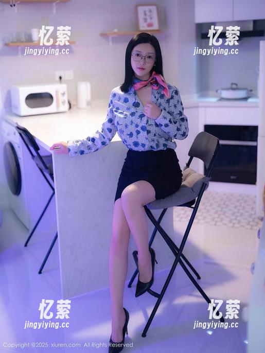 Xiuren秀人网-佘贝拉bella Xiuren秀人网 - 一场佘贝拉bella的户外写真,它让阳光都不好意思露脸