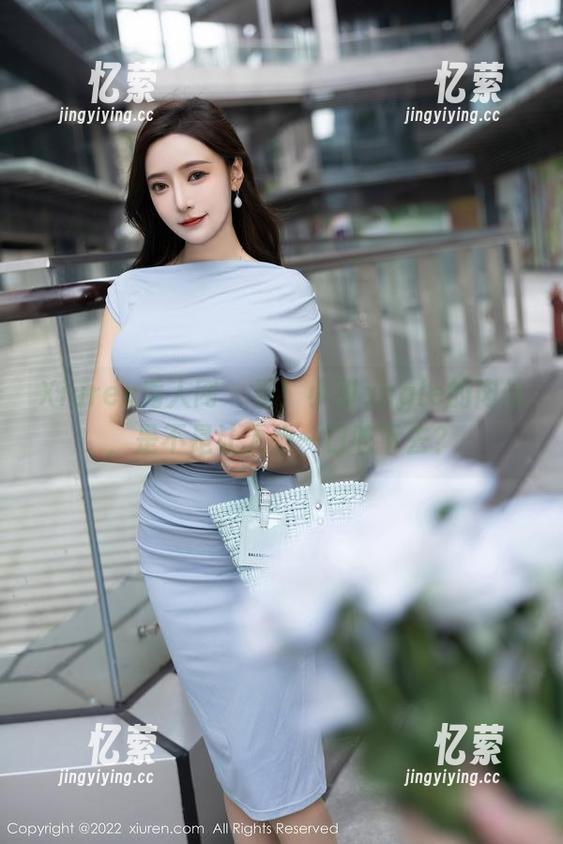 Xiuren秀人网 - 看！小甜angle的肉丝，是不是让人想一口吃下去？