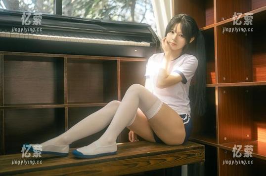 在更衣室里迷路，rua阮阮的体操服和那张图集