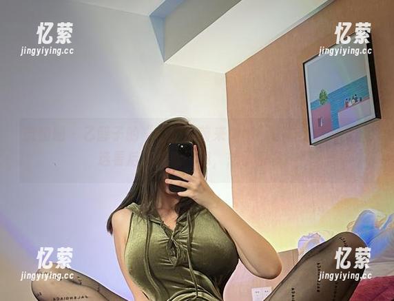 微密圈 - 乙醇子的“小护士前来助阵”怎样？这写真精选看后，我就…嘛，想了很多。