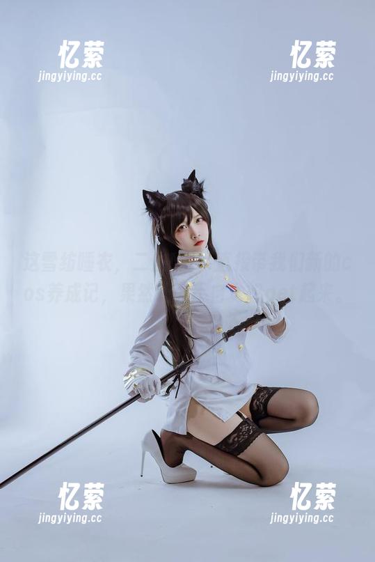 这雪纺睡衣，二佐Nisa直接带我们新的cos养成记，果然让人不自觉想get起来。