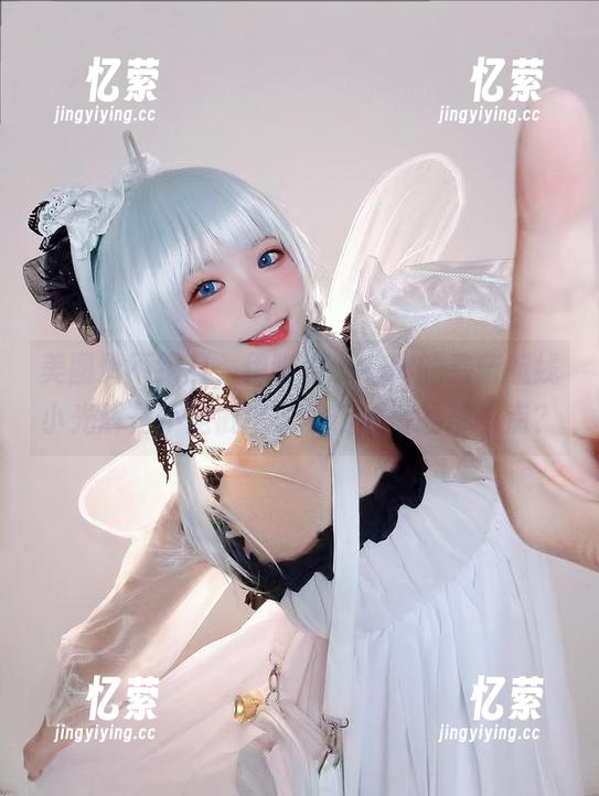 美图赞不绝口，伊喵君_Nya的碧蓝航线小光辉是不是戳中了我们心底的那一点？