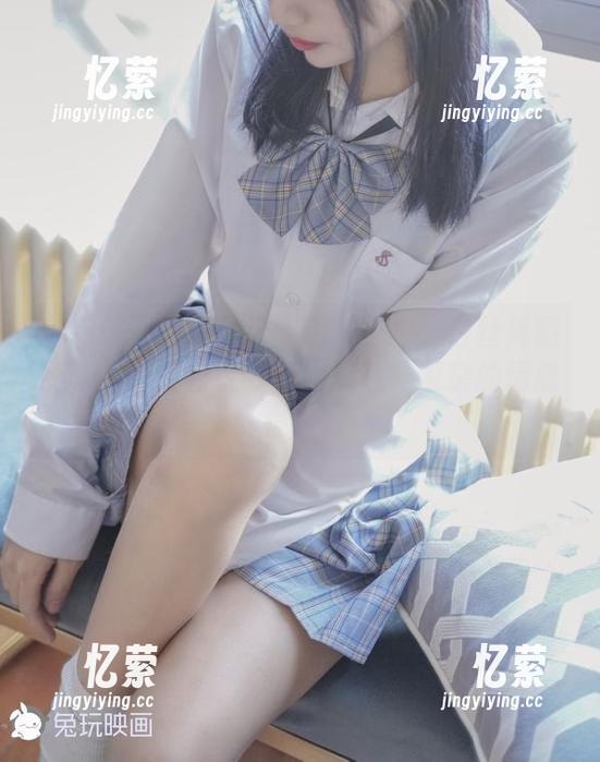 兔玩映画的写真让我想多了——白丝舞蹈服，为什么会让我觉出那么些复杂的情感？