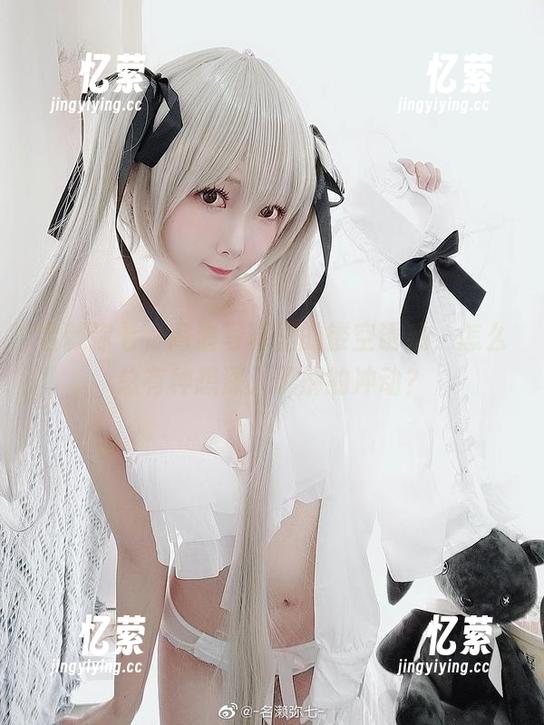 名赖弥七，高清写真里的镂空诱惑，怎么总有种想深入了解的冲动？