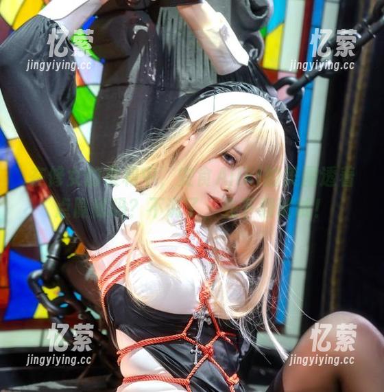 在修女的柔和中，安食Ajiki的美图透着点隐秘吗？不说了，先下载试试！