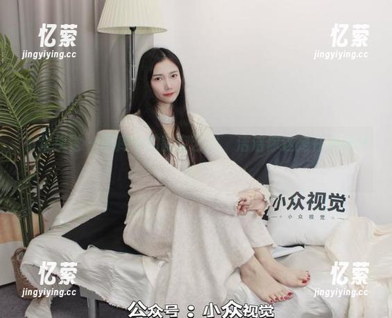 小众视觉 - 图库中的镂空艺术，洁洁你这是在隐藏什么？
