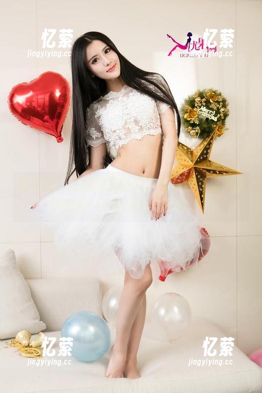 尤果网 - 在杨果果的网袜写真合集里，偶尔想象一下会不会让你害羞？