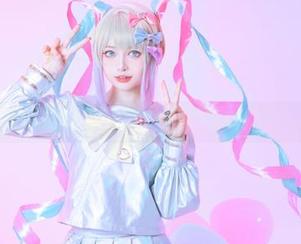 谁能拒绝尤猫醒醒ovo这美图里的小确幸？套装来袭