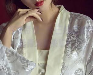 尤蜜荟 – 在线特供：十三姨的美图，户外踏青系列来啦！
