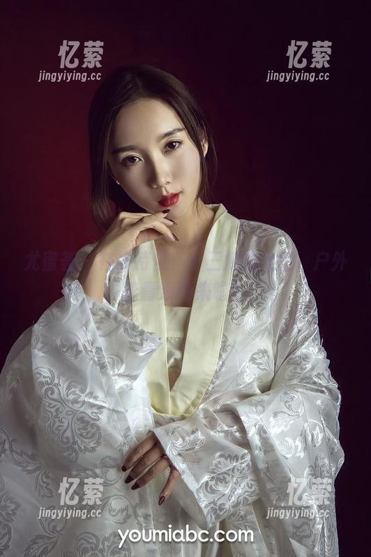 尤蜜荟 - 在线特供：十三姨的美图，户外踏青系列来啦！