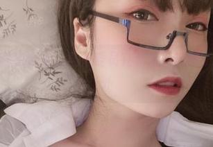 次屁啦的私拍合集，风纪委员在私底下的样子真让人意外