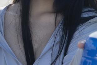 浅安安与椰奶的美图，奇奇怪怪的组合啊