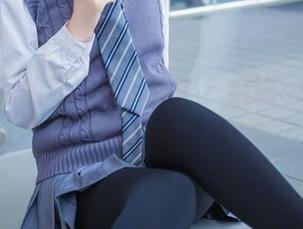 这会是我的新审美标准吗？疯猫ss的美脚真惊人！