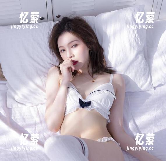 白露Bululu的恋人：私房图集，翻开惊梦的麻辣花卷