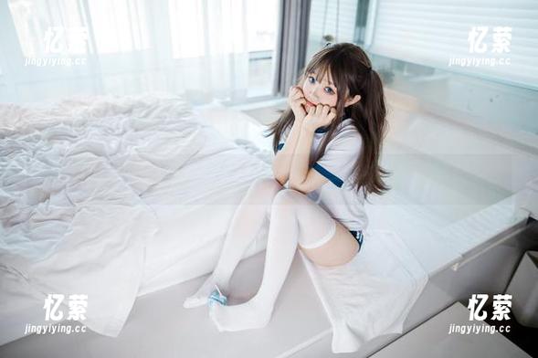 神沢永莉 神沢永莉的水手服套图,海风太劲,连我都想当水手了!