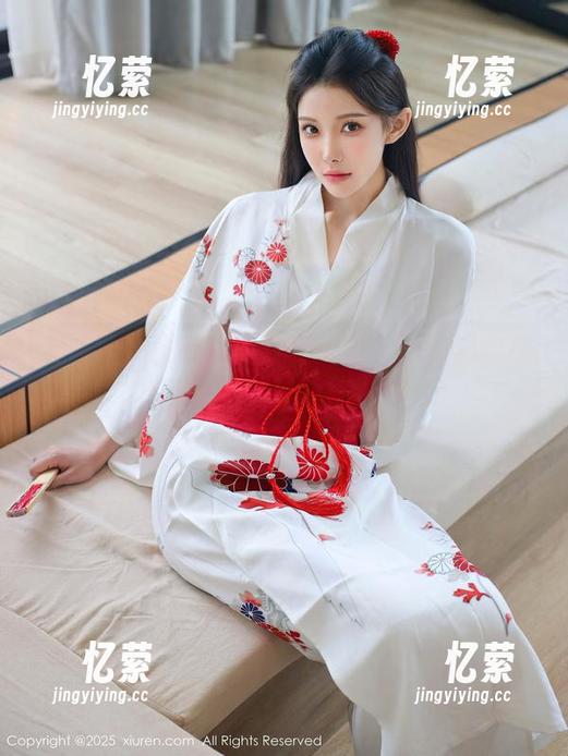 秀人网 - 夏馨瑶的写真来了，体操服穿成这样，不晓得会不会出汗