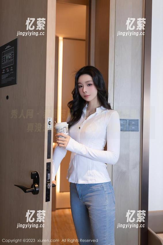 秀人网-赤间菀枫 秀人网 - 赤间菀枫:这个体操服图集,我真没想过能这么好看,更新了!