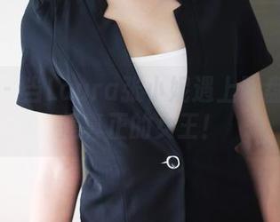 美媛馆 – 当Laura张小妮遇上网盘：这才是真正的女王！