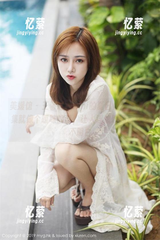 美媛馆 - 王馨瑶yanni的夏日更新，作品集就像个暧昧的谜，让人浮想联翩却又想不明白