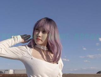 “脱尾巴Mizuki”的光脚旅行；裸足作品合集