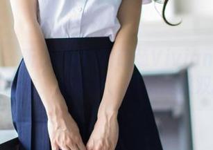 菠萝社 – 听说K8傲娇萌萌Vivian的秘书资源有魔力，清晰度、诱惑度双双拉满！