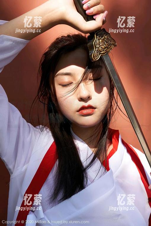 蜜桃社-真希 蜜桃社 - 真希的“妹妹”私拍,套图中的每个视角都像小猫咪一样撩人。