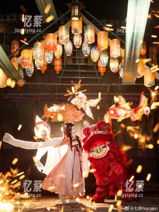 精选！贰加六的婚纱图包，换个衣服就能当摇滚明星！