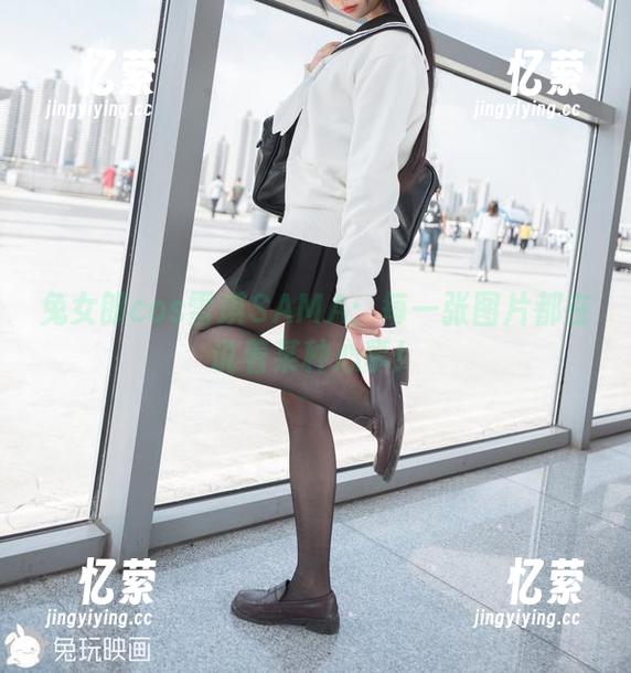 兔女郎cos雪琪SAMA：每一张图片都在说着某种心事！