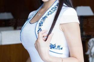 青豆客 – 梦娜Vanessa的天使写真，美图到时候你也会觉得自己变了！